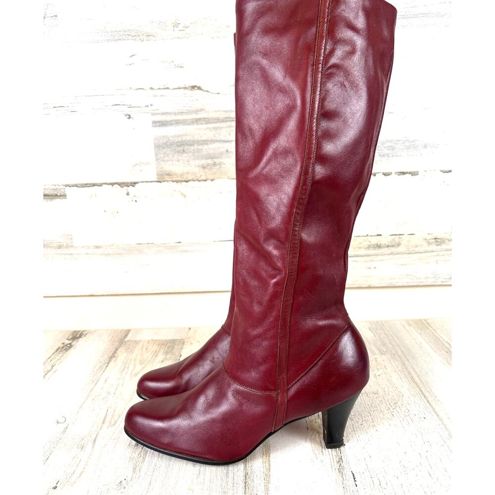 Trotters Womens 10 Burgundy Leather Tall Riding Boots Heeled Vintage Y2K